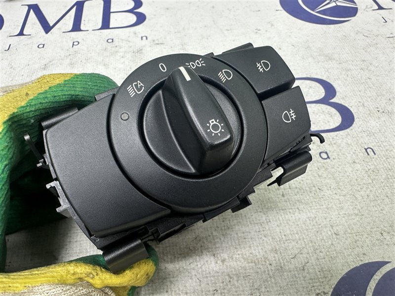 Переключатель света 3-Series 2006 E90 N52B25A
