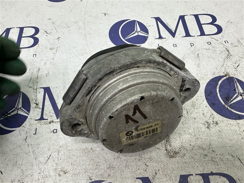 Подушка двигателя X5 2005 E53 N62B44