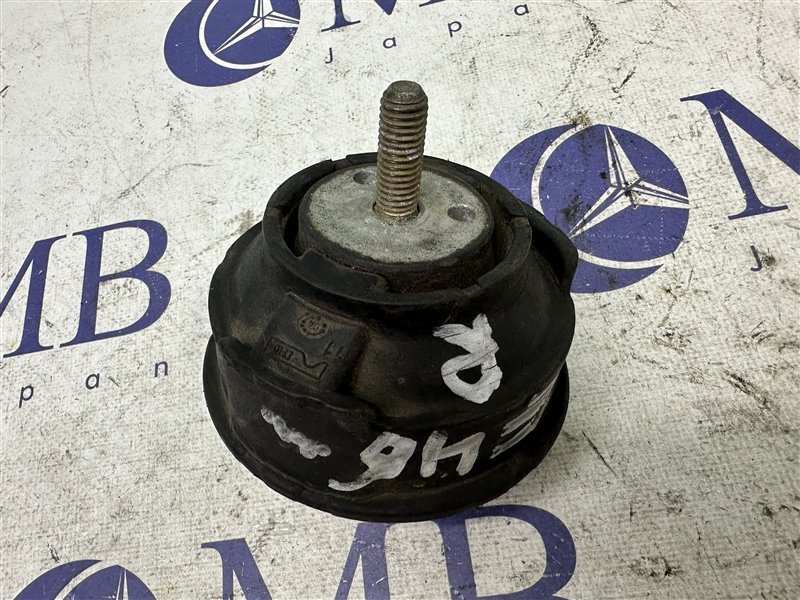 Подушка двигателя передняя правая 318i 2004 E46 N46B20A