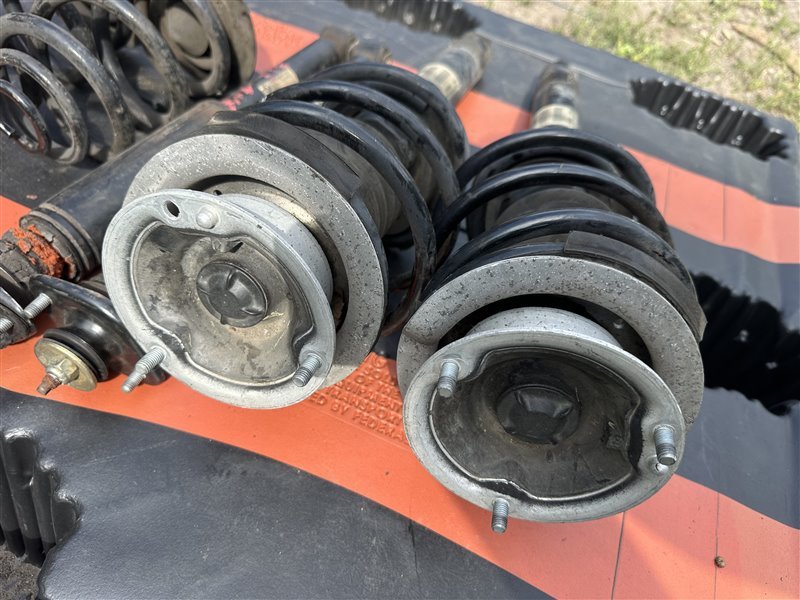 Амортизатор комплект BMW 3-Series E46 N42B20A