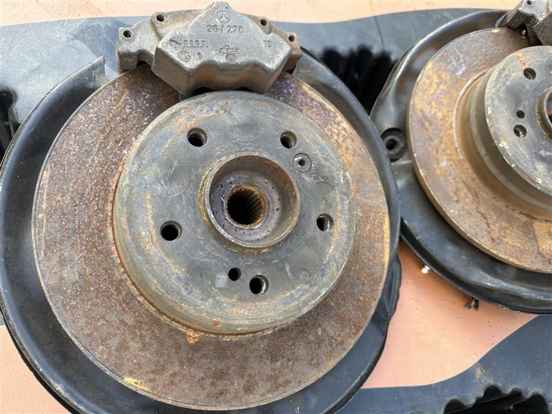 Поворотный кулак задний C-Class W202 1999 w202 112.920