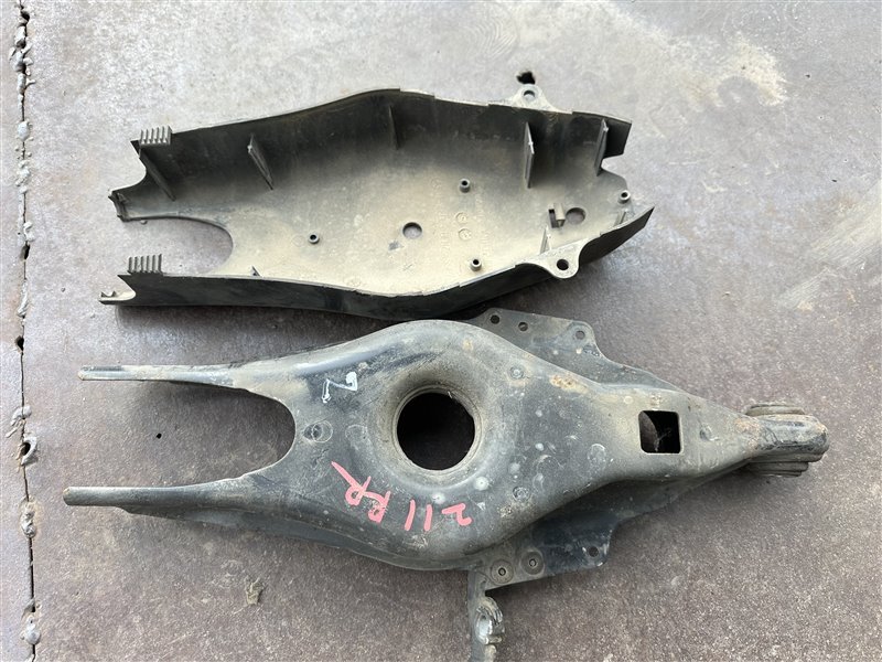 Рычаг задний правый Mercedes-Benz E-Class W211 W211 112.949