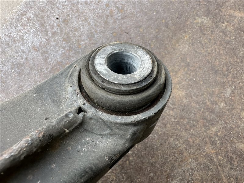 Рычаг задний левый E-Class W211 2004 W211 112.913