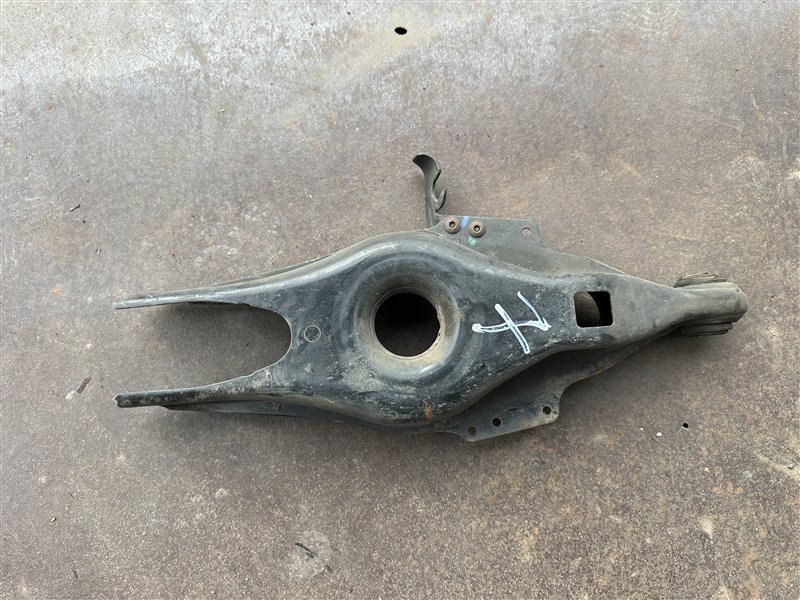 Запчасть рычаг задний левый Mercedes-Benz E-Class W211 2003 W211 112.949 A2113501806 контрактная Рычаг задний левый Mercedes-Benz E-Class W211 2003 W211 112.949 A2113501806 контрактная