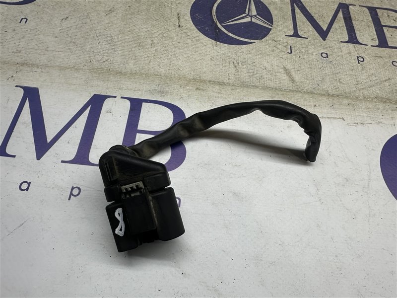 Разъем Mercedes-Benz S-Class W221 2007 W221 273.961 A0225457026 контрактная