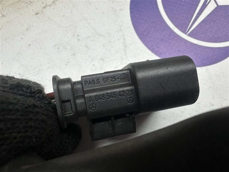 Разъем E-Class W211 2005 W211 272.964