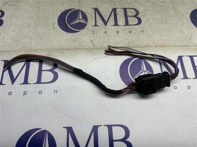 Разъем Mercedes-Benz E-Class W211 2005 W211 272.964 A0485454228 контрактная