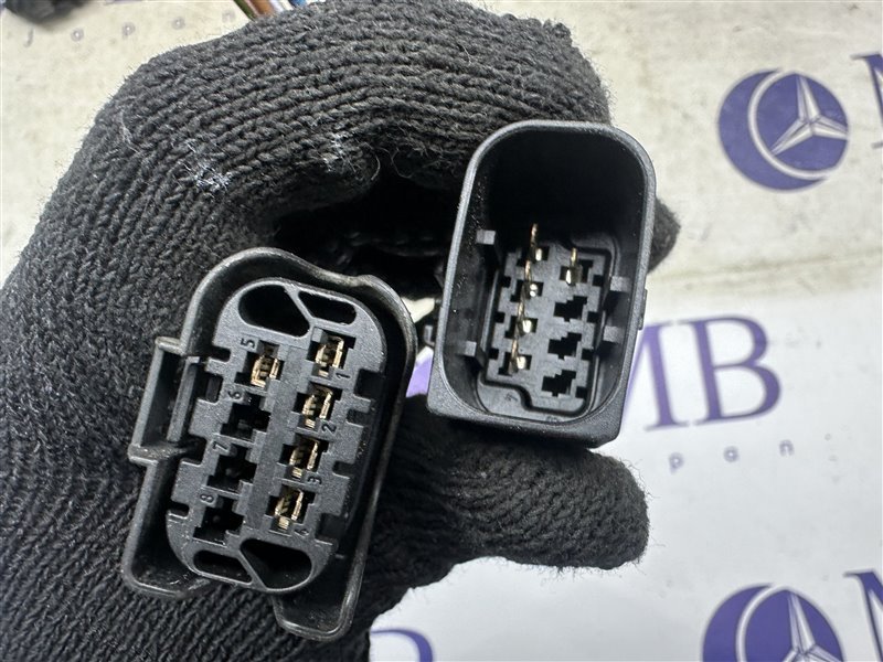 Разъем E-Class W211 2005 W211 272.964