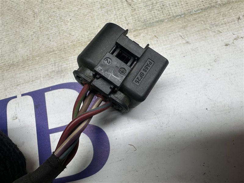 Разъем E-Class W211 2005 W211 272.964