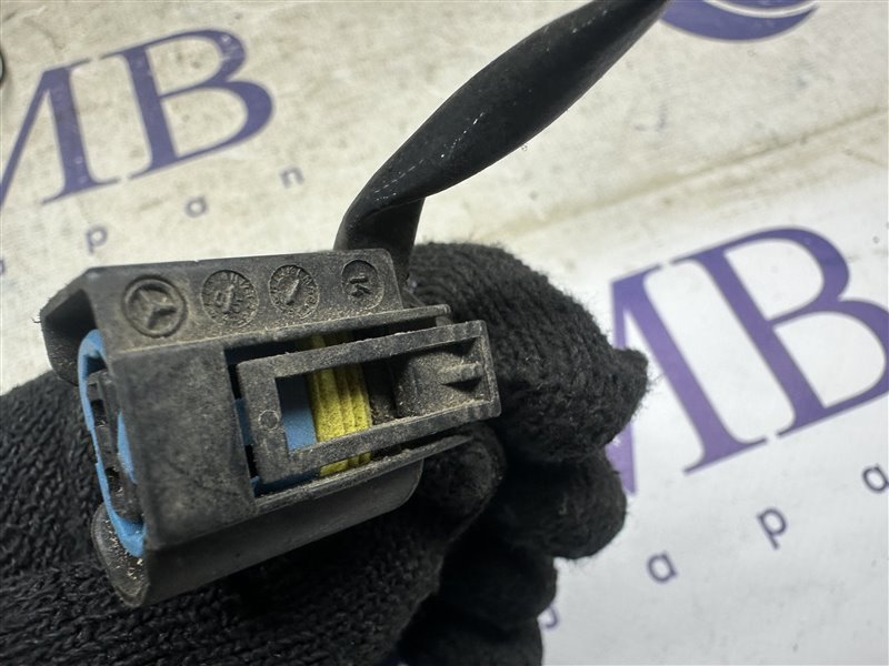 Разъем E-Class W211 2005 W211 272.964