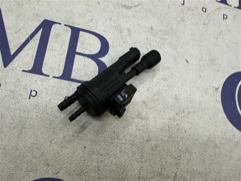 Запчасть клапан электромагнитный Mercedes-Benz E-Class W211 2002 W211 112.949 A0025401497 контрактная Клапан электромагнитный Mercedes-Benz E-Class W211 2002 W211 112.949 A0025401497 контрактная