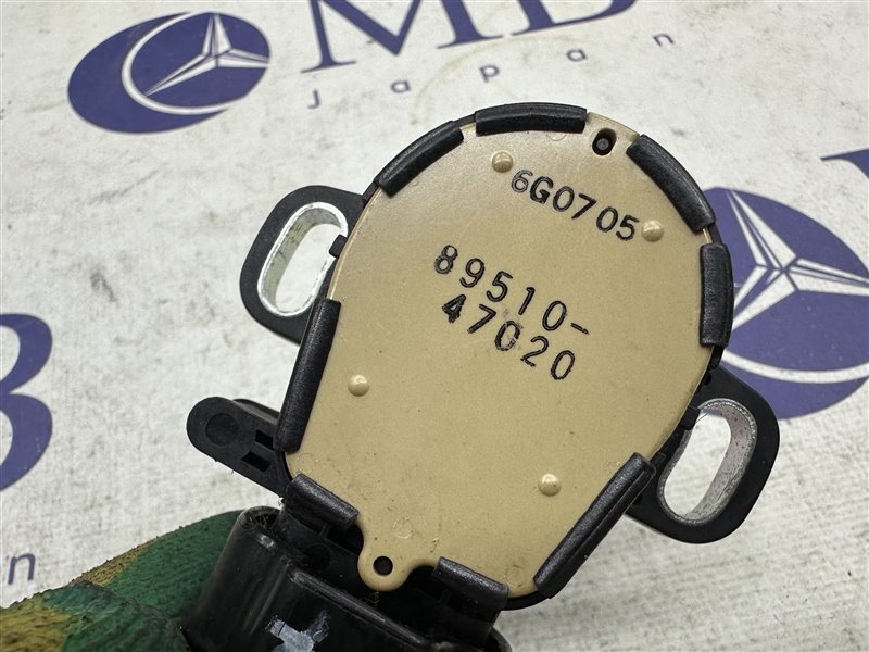 Концевик педали тормоза Prius 2004 NHW20 1NZ Концевик педали тормоза Prius 2004 NHW20 1NZ