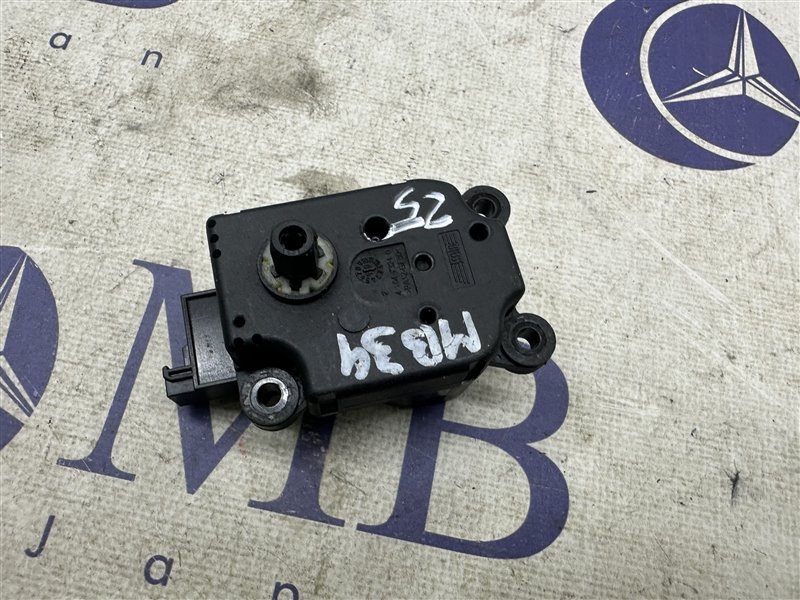 Сервопривод заслонок печки E-Class W211 2006 W211 272.964