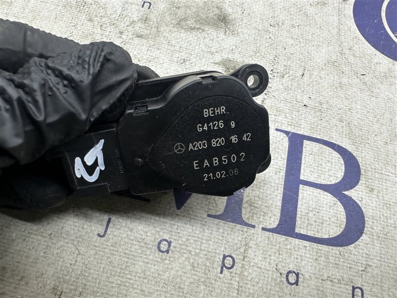 Сервопривод заслонок печки E-Class W211 2006 W211 272.964