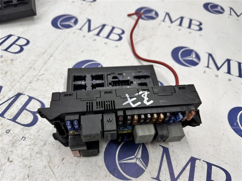 Запчасть блок sam передний Mercedes-Benz E-Class W211 2007 W211 272.943 A2115457601 контрактная Блок SAM передний Mercedes-Benz E-Class W211 2007 W211 272.943 A2115457601 контрактная