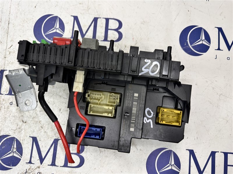 Блок SAM задний C-Class W204 2008 W204 271.950 Блок SAM задний C-Class W204 2008 W204 271.950