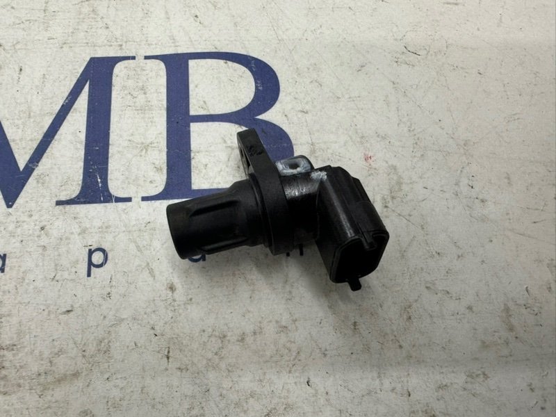 Датчик положения распредвала Mercedes-Benz C-Class W204 2008 W204 272.921 A0041539628 контрактная