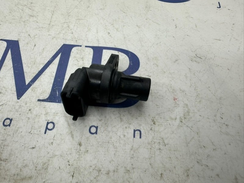 Датчик положения распредвала C-Class W204 2008 W204 272.921