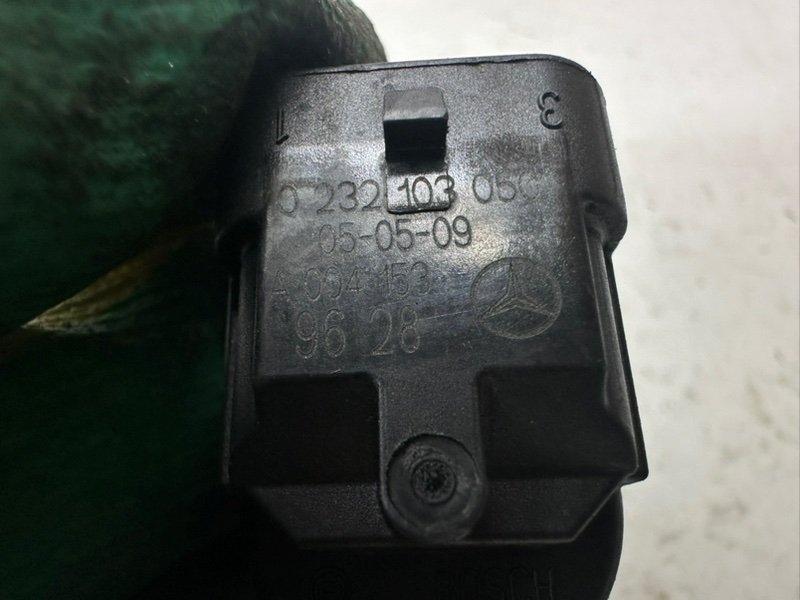 Датчик положения распредвала C-Class W204 2008 W204 272.921