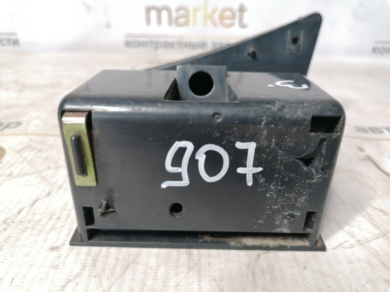 Пепельница 3 2013 седан 1. 8 HM483QA Пепельница 3 2013 седан 1. 8 HM483QA