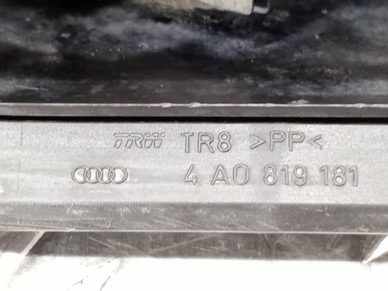 Воздуховод задний правый Passat 1999 B5 2.3 AGZ Воздуховод задний правый Passat 1999 B5 2.3 AGZ
