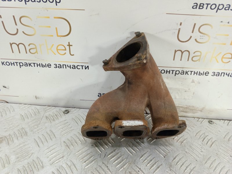 Выпускной коллектор правый Q7 2008 4L 3.6 BHK Выпускной коллектор правый Q7 2008 4L 3.6 BHK