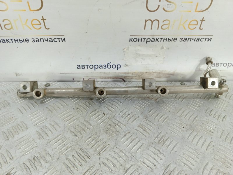 Топливная рампа Q7 2008 4L 3.6 BHK
