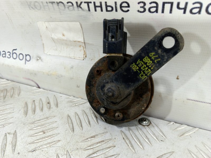 Звуковой сигнал передний правый CR-V 2009 3 2 Звуковой сигнал передний правый CR-V 2009 3 2