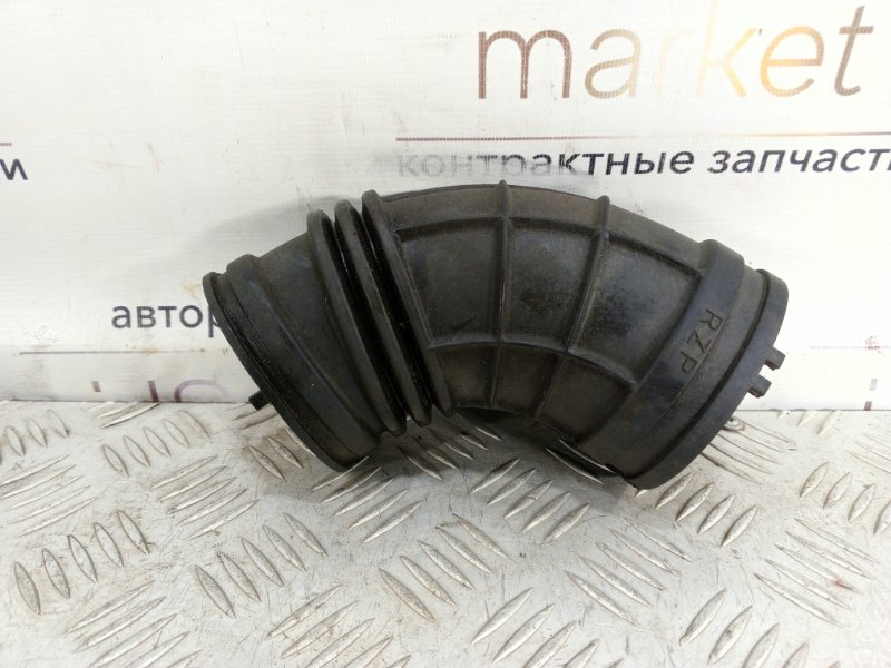 Патрубок воздушного фильтра Honda CR-V 2009 3 2 17251RZPG00 контрактная