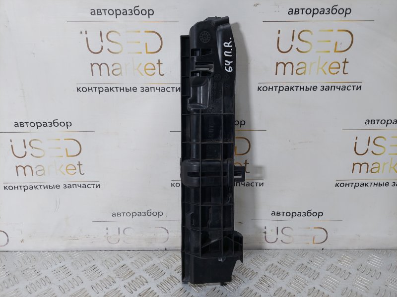 Кронштейн решетки радиатора передний правый 3 2007 E90 2.5 N52B25AE