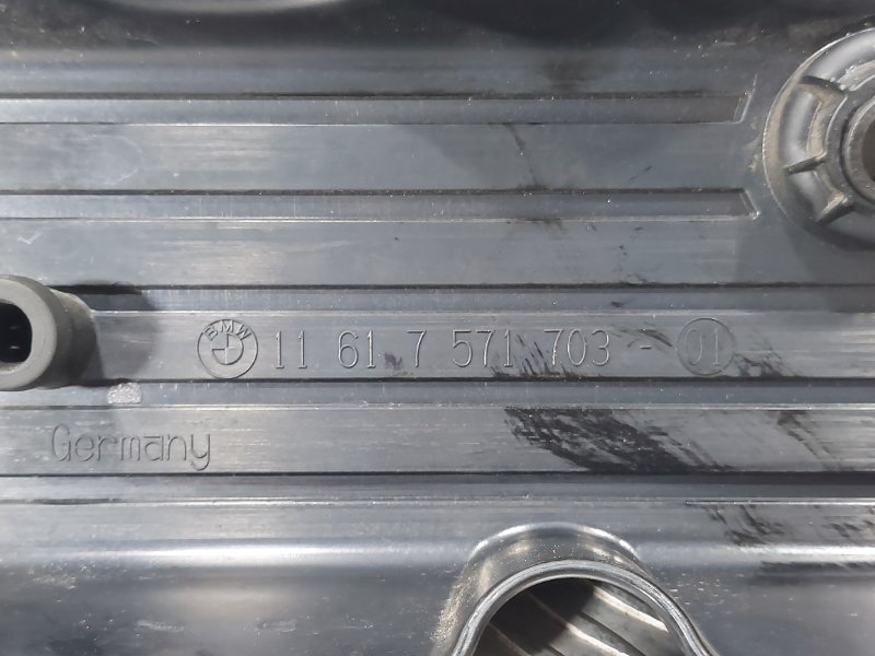 Крышка двигателя 3 2008 E92 2.0 N46B20
