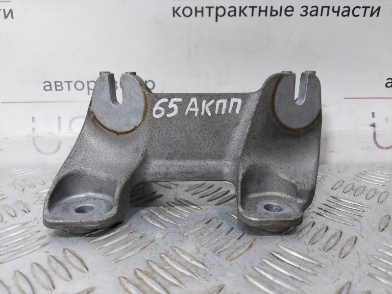 Запчасть кронштейн кпп BMW 3 2008 E92 2.0 N46B20 13992010 контрактная Кронштейн КПП BMW 3 2008 E92 2.0 N46B20 13992010 контрактная