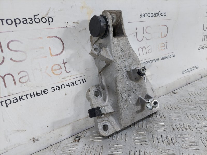 Кронштейн двигателя передний левый 3 2007 E90 2.5 N52B25AE