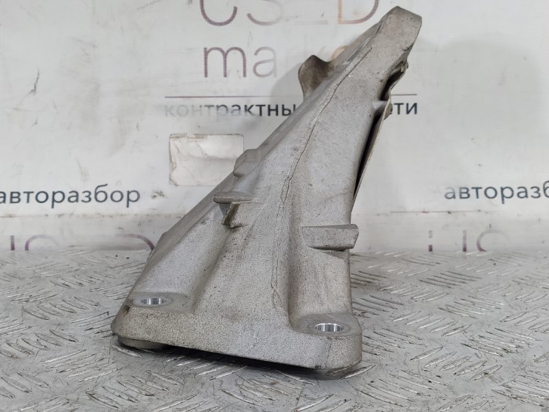 Кронштейн двигателя правый 3 2007 E90 2.5 N52B25AE