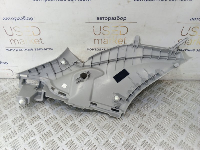 Накладка стойки правая Civic 2006 5D 1.8 R18A2 Накладка стойки правая Civic 2006 5D 1.8 R18A2
