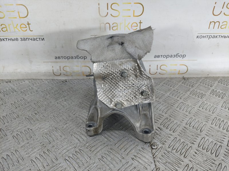 Кронштейн двигателя передний правый Q5 2014 8R 2.0 CNC Кронштейн двигателя передний правый Q5 2014 8R 2.0 CNC