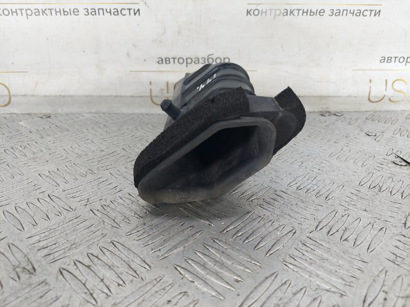 Патрубок воздушного фильтра Civic 2007 5D 1.8 R18A2 Патрубок воздушного фильтра Civic 2007 5D 1.8 R18A2