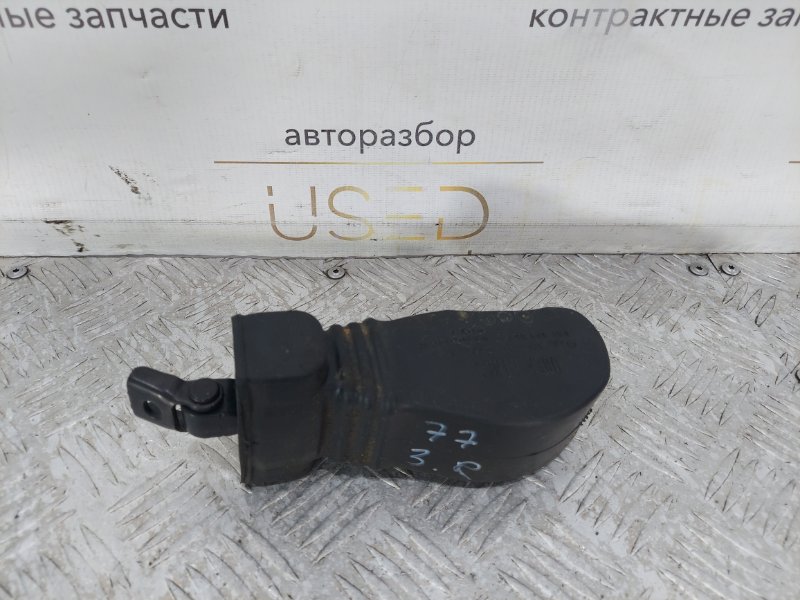 Ограничитель двери задний правый Q5 2011 8R 2.0 CDNC