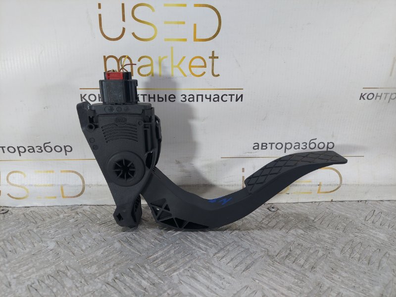 Педаль газа Audi Q5 2013 8R 2.0 CNC 8K1723523A контрактная