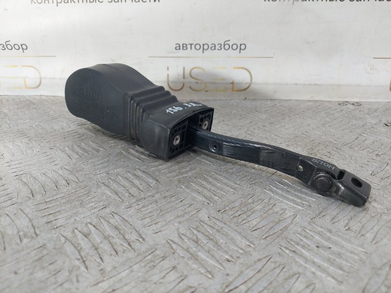 Ограничитель двери задний правый Q5 2013 8R 2.0 CNC Ограничитель двери задний правый Q5 2013 8R 2.0 CNC