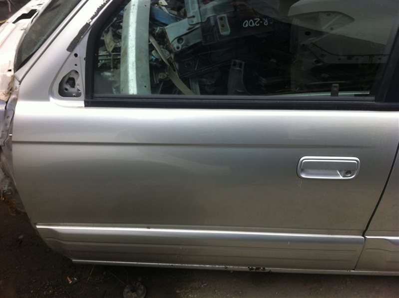 Дверь Toyota Hilux Surf 185 2000 передняя левая