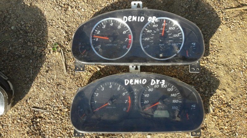Щиток панель приборов Mazda Demio DY3W, DY5W ZJVE, ZYVE 2003