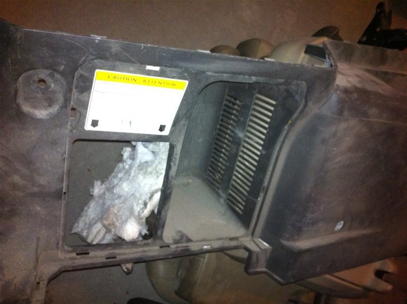 Обшивка пластик накладка багажника Infiniti Qx56 60 2005 задняя левая