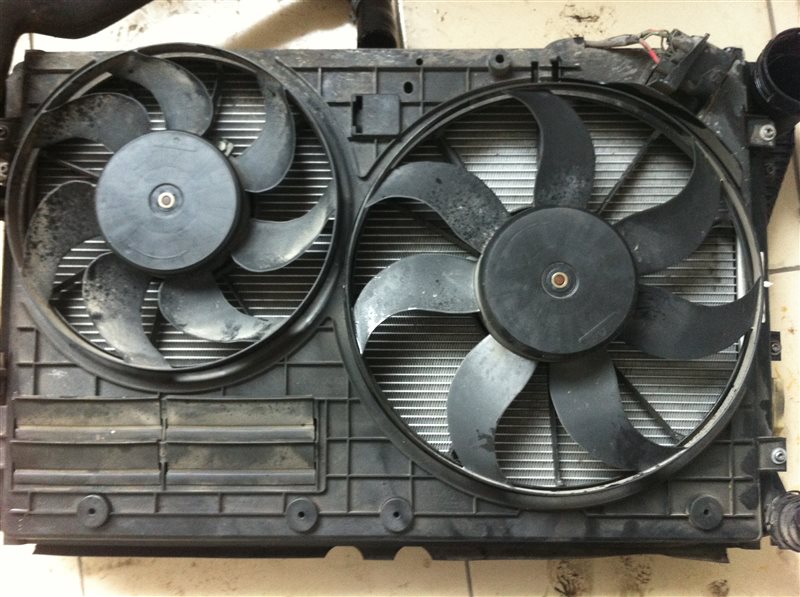 Радиатор двс Volkswagen Tiguan 5N2 2.0TFSI 2014