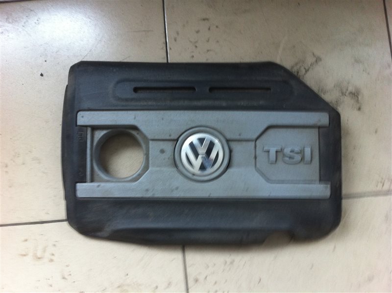 Декоративная крышка двс Volkswagen Tiguan 5N2 2.0TFSI 2014