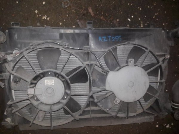 Вентилятор охлаждения радиатора Toyota Avensis AZT250, AZT255 1AZFSED4 2007
