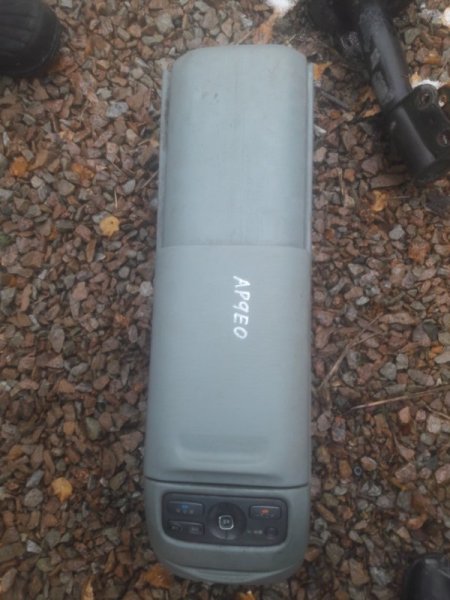 Бардачок межсидений Toyota Vista Ardeo ZZV50, SV50, ZZV55, SV55 1ZZFE, 3SFE, 1AZFSE 1999