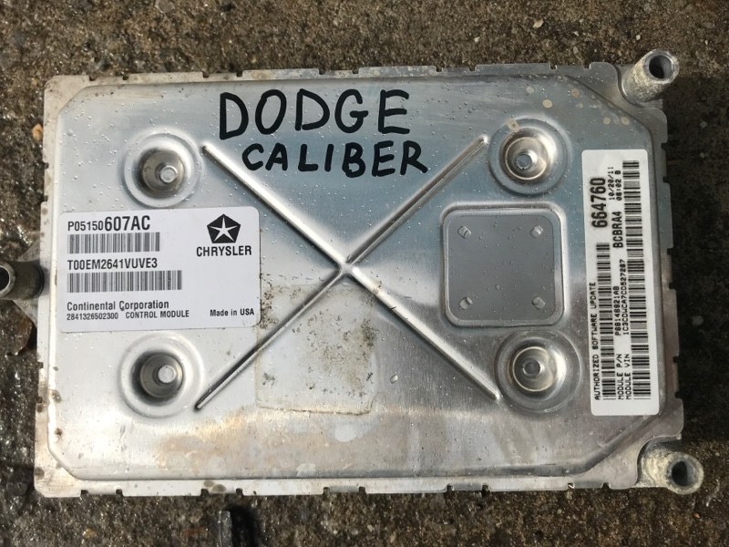 Блок управления двс, бортовой компьютер Dodge Caliber PM ECN 2012