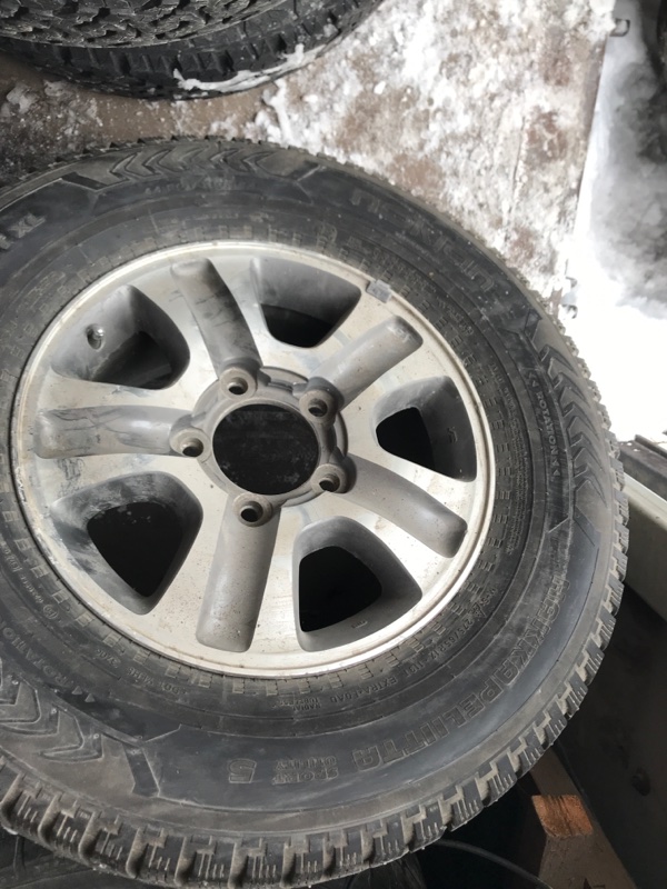 Колесо зимнее R17 / 275 / 65 NOKIAN HAKKAPELIITTA 5 5x150 лит.