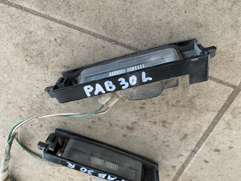 Подсветка номера Toyota Rav4 ACA30, ACA31